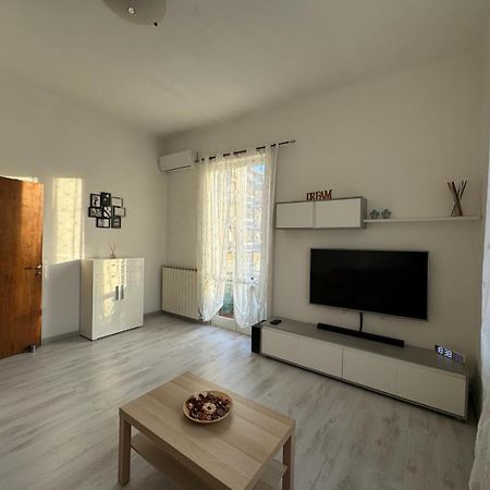 La Casa Di Carlotta Apartment Ceparana ภายนอก รูปภาพ